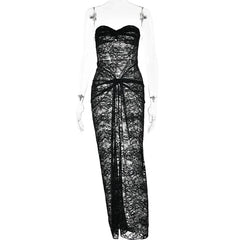 "Get ready to turn heads in this sexy backless lace summer maxi dress! 💃🔥 #Fashionista #SummerVibes"