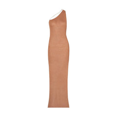 "Get ready for the beach in style with this sexy one shoulder maxi dress! ☀️🌴 #BeachVacation #SummerDresses"