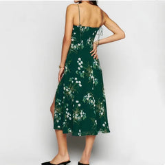 "Get ready to turn heads in this 2023 Women's Green Flower Print Midi Dress! 🌸💚 #FashionGoals #FrenchStyle"
